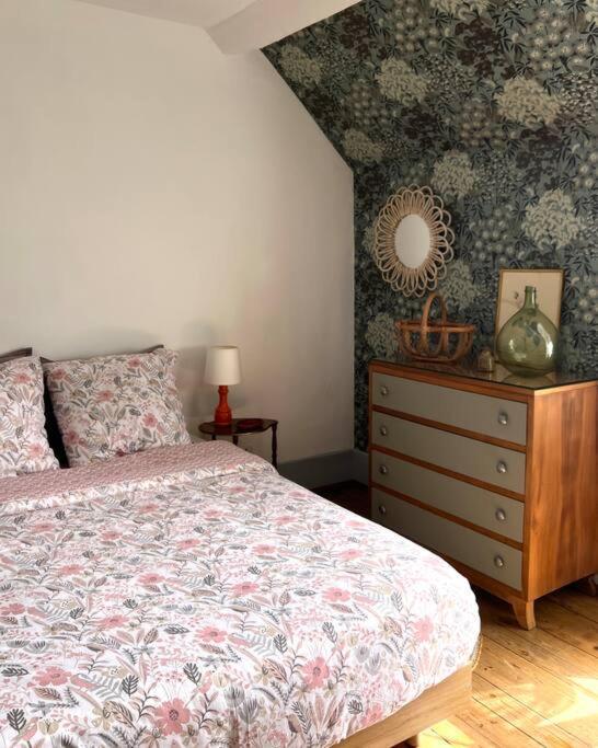 Charmante Maisonette A Arconnay Buitenkant foto