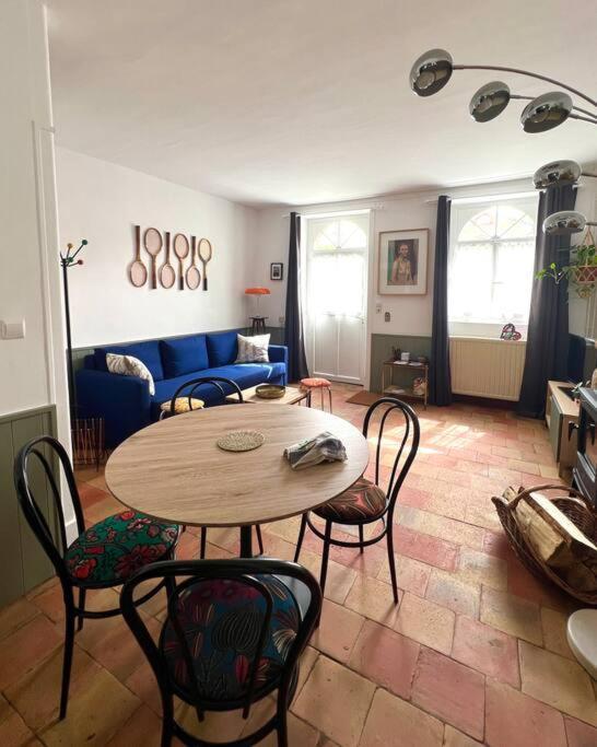 Charmante Maisonette A Arconnay Buitenkant foto